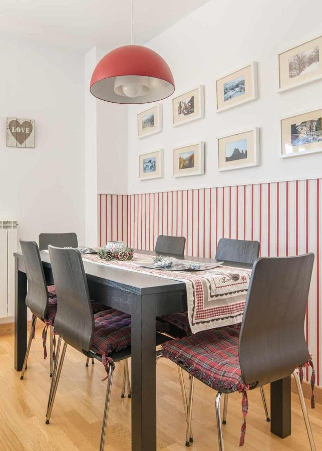 El Balcon Familiar Del Pacino Apartamento Sallent de Gállego Exterior foto